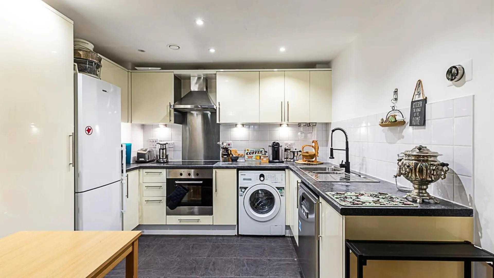 Green Terrace Apartment Londen